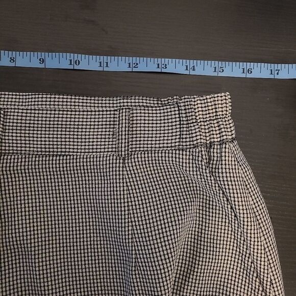 Shukmei Gingham Pleated Shorts – Black & White, Size 13 - Picture 3 of 6